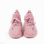 Легкие кроссовки розового цвета из текстиля 